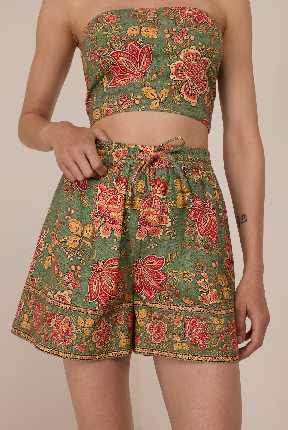 Marika_Floral_Print-03