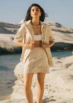 Beige-01