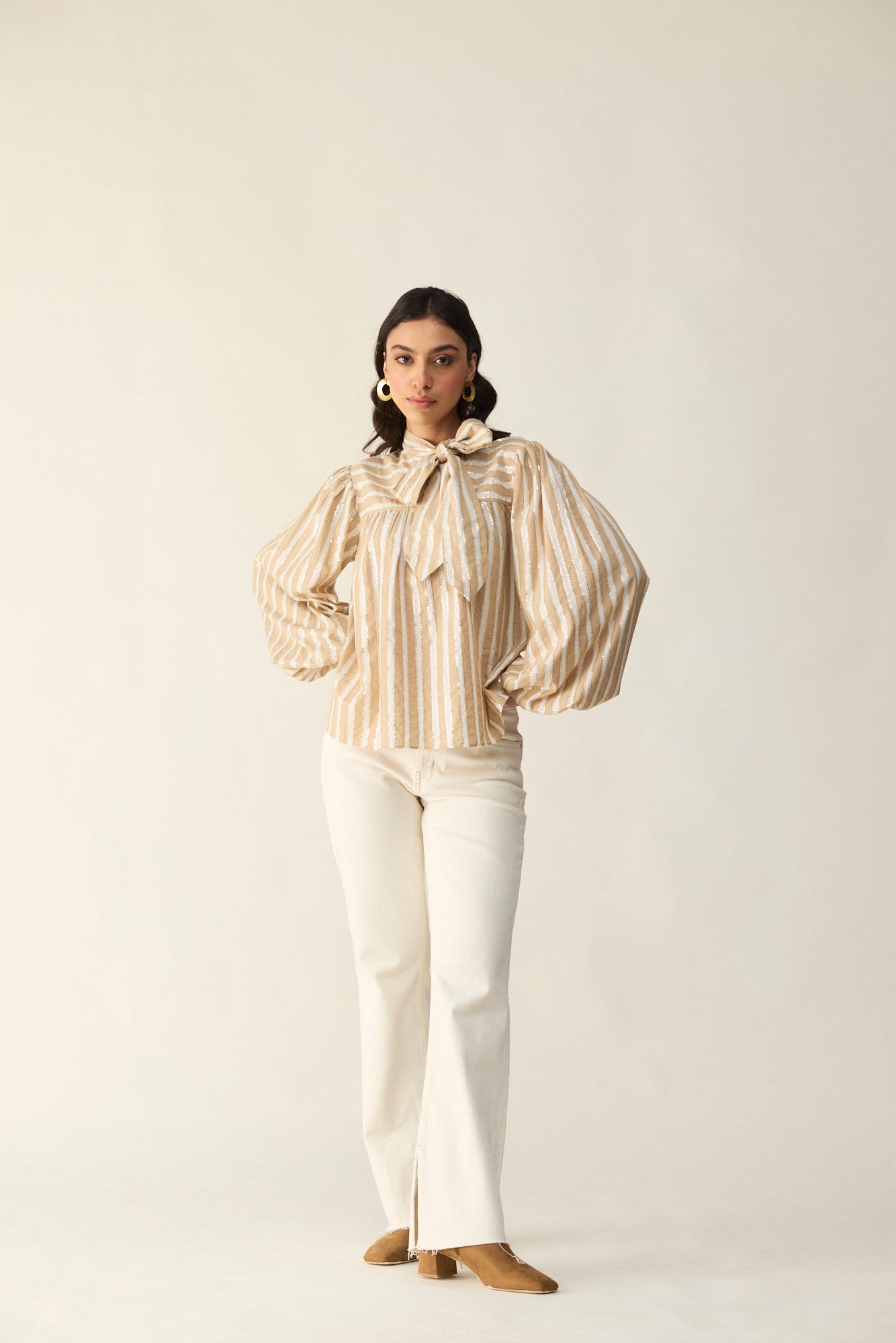 Beige_and_White_Stripe-03