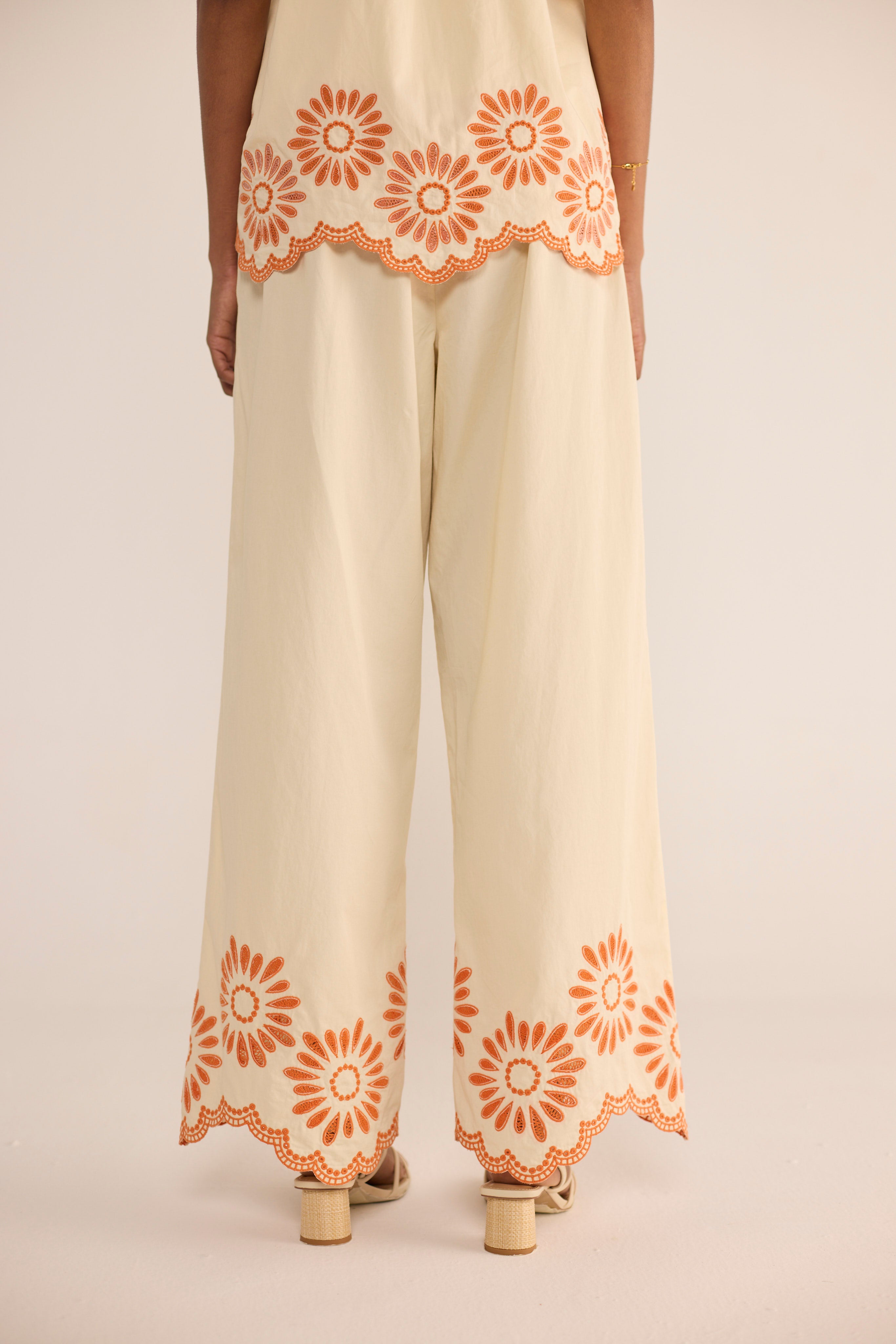 Cream_with_Orange_Embroidery-03