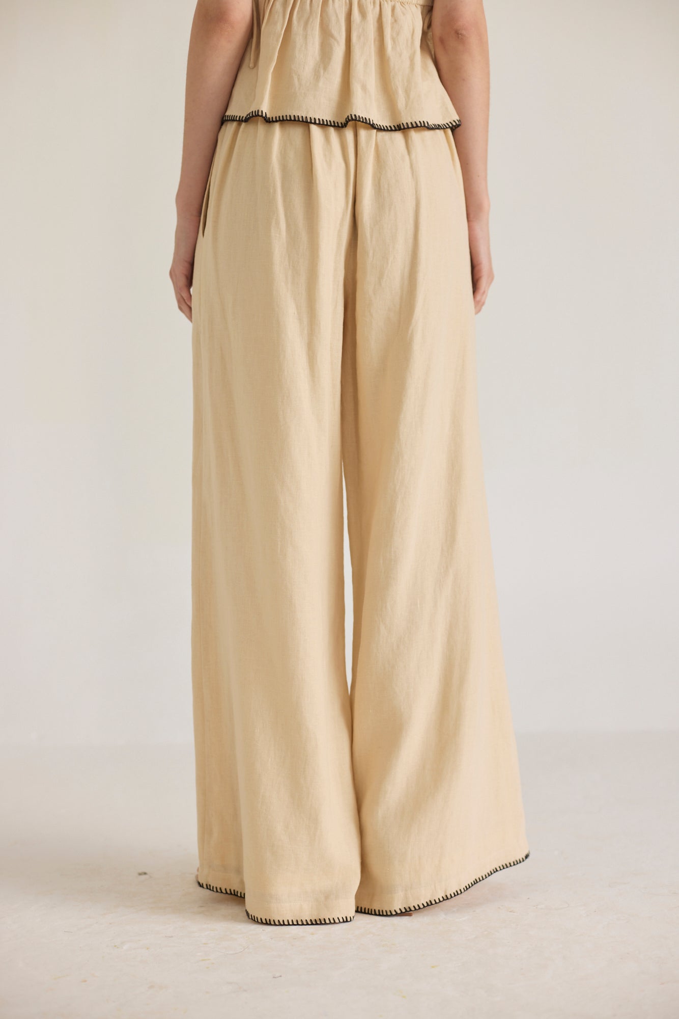 Beige-04