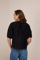 Black-03