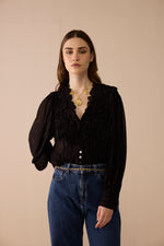 Beau Blouse